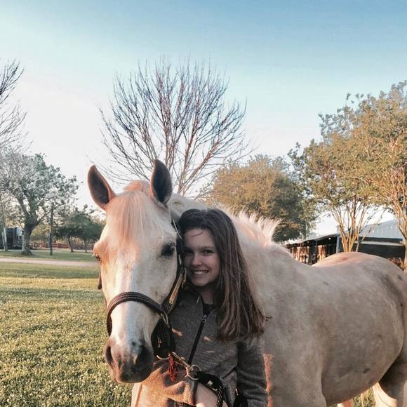 Meet your Posher, Ella - Picture 1 of 1